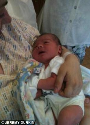 Ӣ��Ů���и�ʹ������Ϊ��������