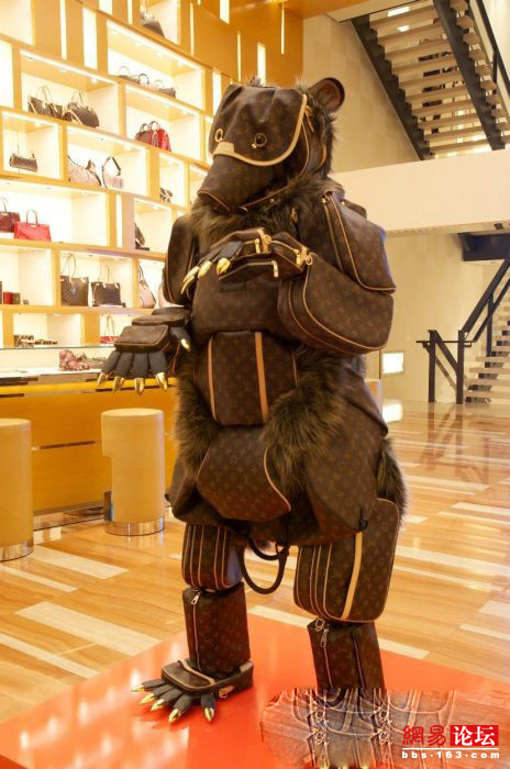 �̵㿴����Լ�е�ţ��ţͼ ��ЦͼƬ