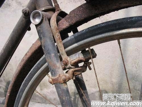 ��������ɬ���ؼ۳��۰���һ��